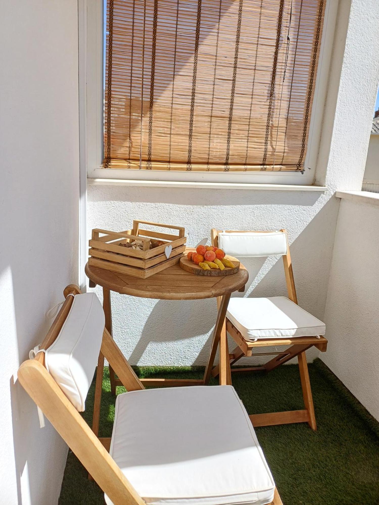 Apartments Sun & Sea Dugi Rat Exterior foto